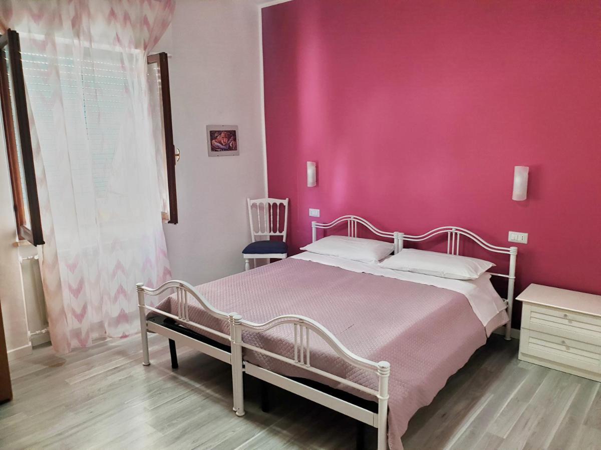 Casa Patrizia Bed and Breakfast Ascoli Piceno Buitenkant foto